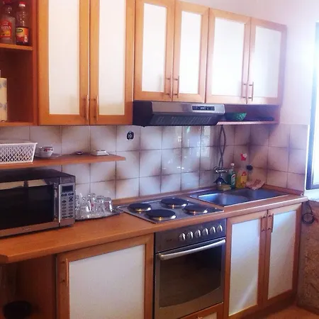 & Lada Apartment *